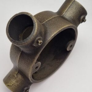 Side view of a 20mm antique brass TEE box for surface-mounted electrical conduit.